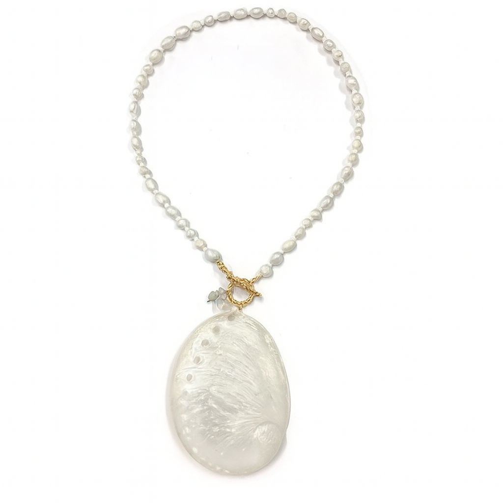 Ocean Pearl Shell Necklace